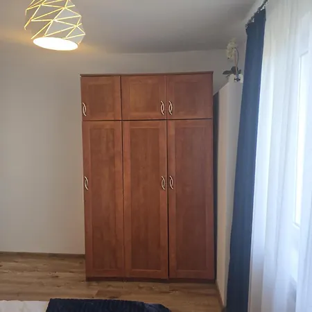 Dom Nad Jeziorem *